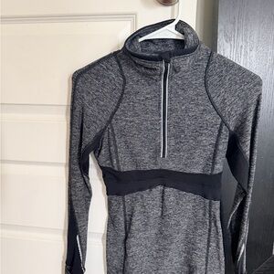 Lululemon Run Full Tilt Half Zip pullover in heather gray/black